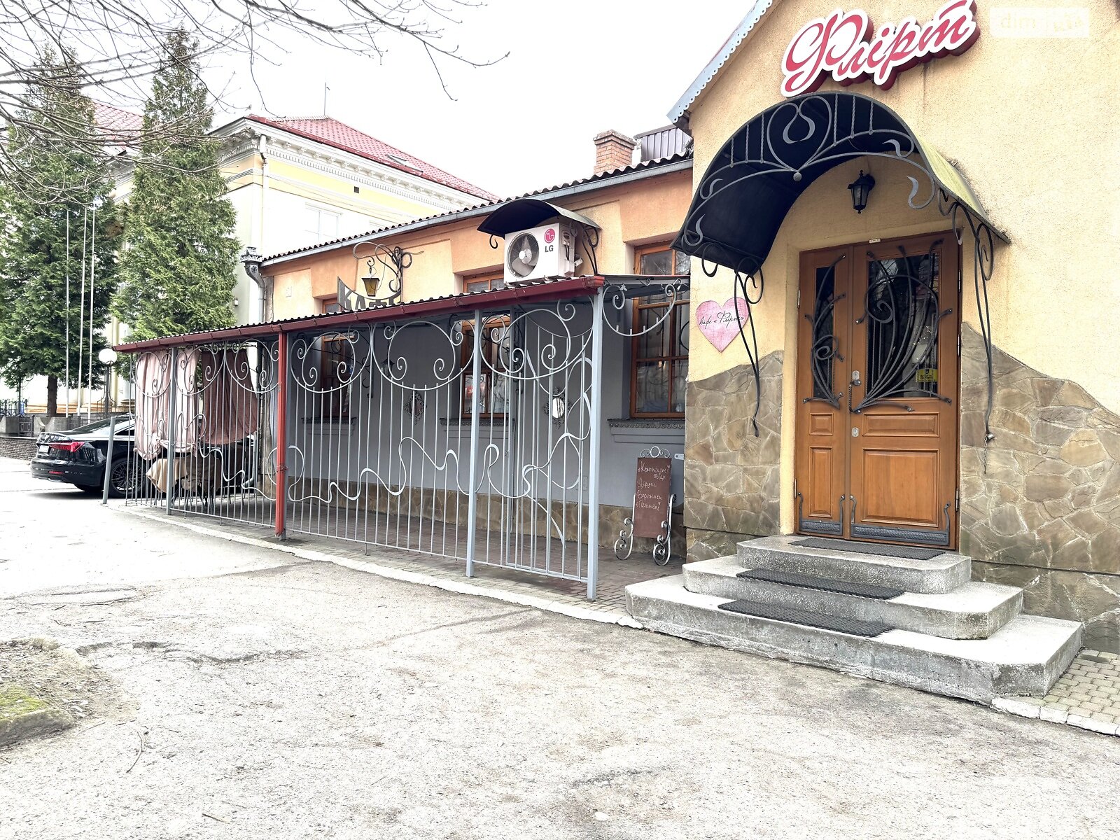 Коммерческое помещение в Луцке, сдам в аренду по Шопена улица 1, район Центр, цена: 50 000 грн за объект фото 1 Коммерческое помещение в Луцке, сдам в аренду по Шопена улица 1, район Центр, цена: 50 000 грн за объект фото 1