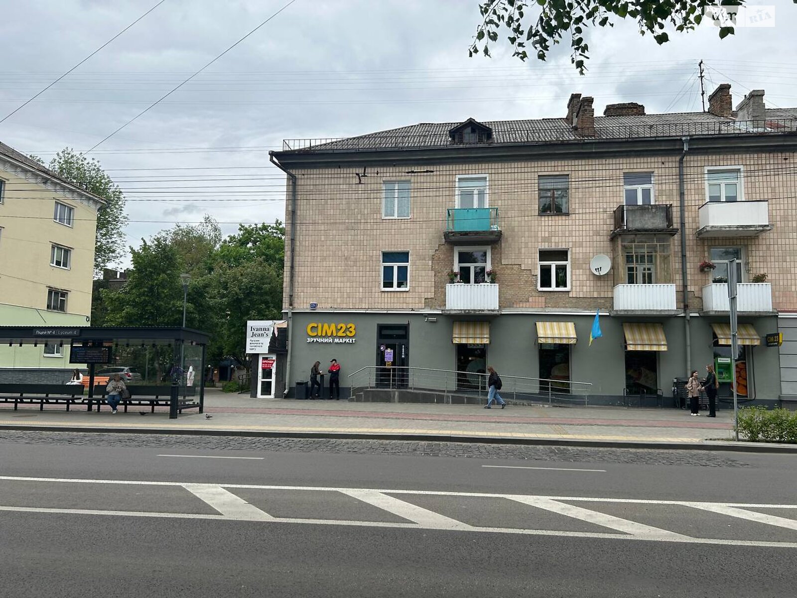 Комерційне приміщення в Луцьку, здам в оренду по Волі проспект 23, район Центр, ціна: 15 000 грн за об’єкт фото 1 Комерційне приміщення в Луцьку, здам в оренду по Волі проспект 23, район Центр, ціна: 15 000 грн за об’єкт фото 1