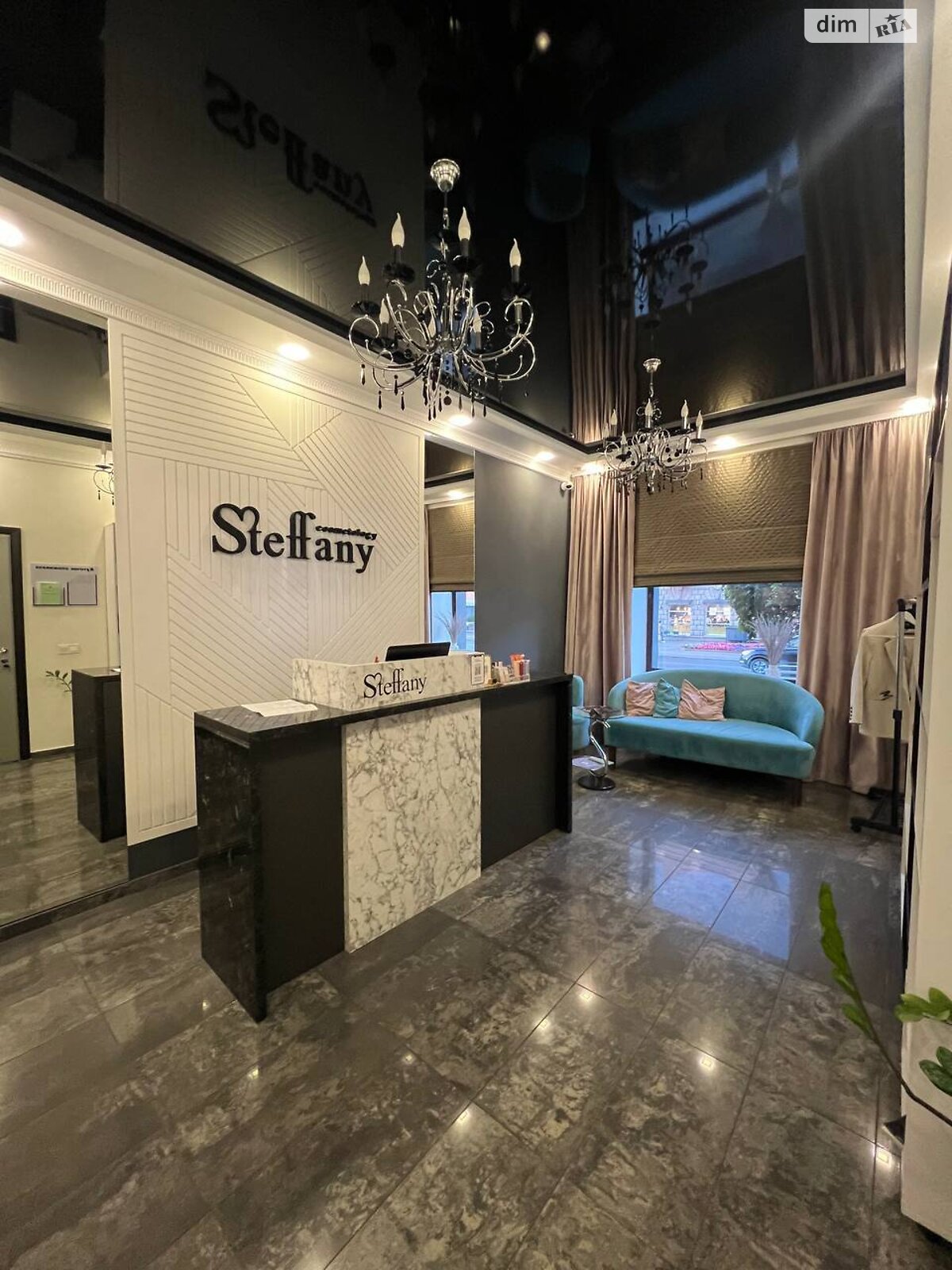 Комерційне приміщення в Луцьку, здам в оренду по Волі проспект 10, район Центр, ціна: 75 000 грн за об’єкт фото 1 Комерційне приміщення в Луцьку, здам в оренду по Волі проспект 10, район Центр, ціна: 75 000 грн за об’єкт фото 1