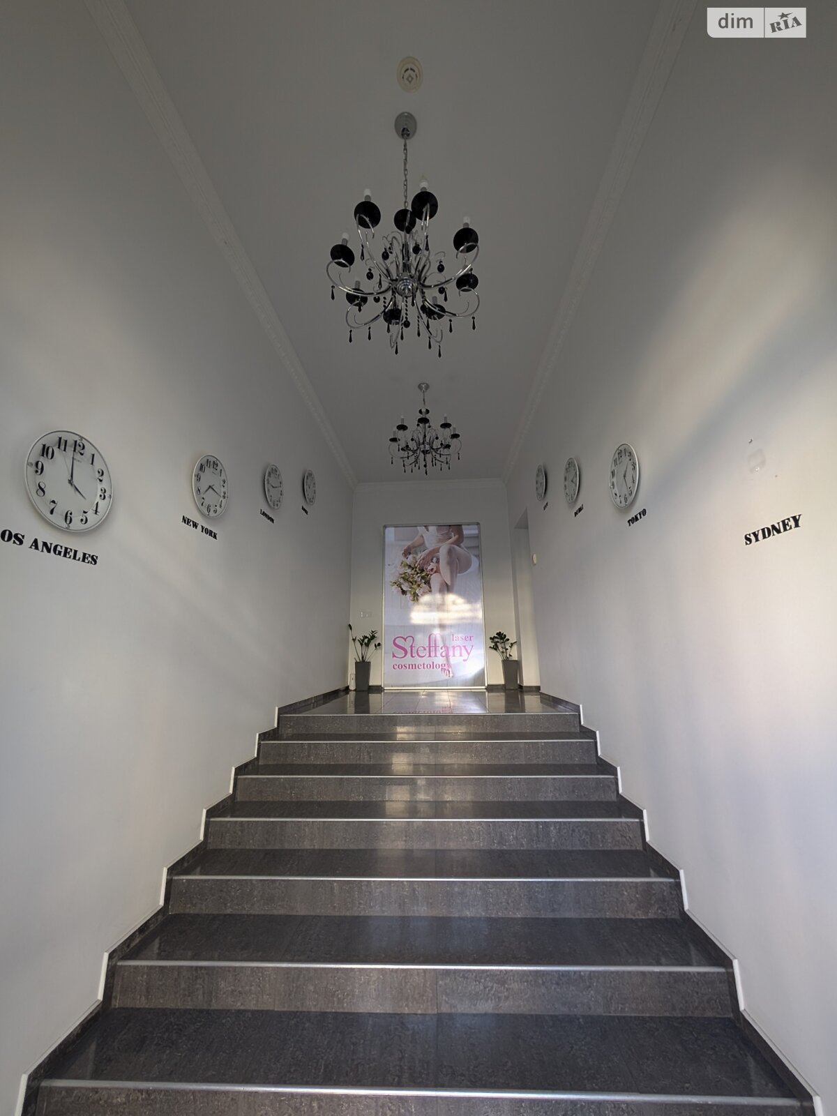 Комерційне приміщення в Луцьку, здам в оренду по Волі проспект 10, район Центр, ціна: 75 000 грн за об’єкт фото 1 Комерційне приміщення в Луцьку, здам в оренду по Волі проспект 10, район Центр, ціна: 75 000 грн за об’єкт фото 1