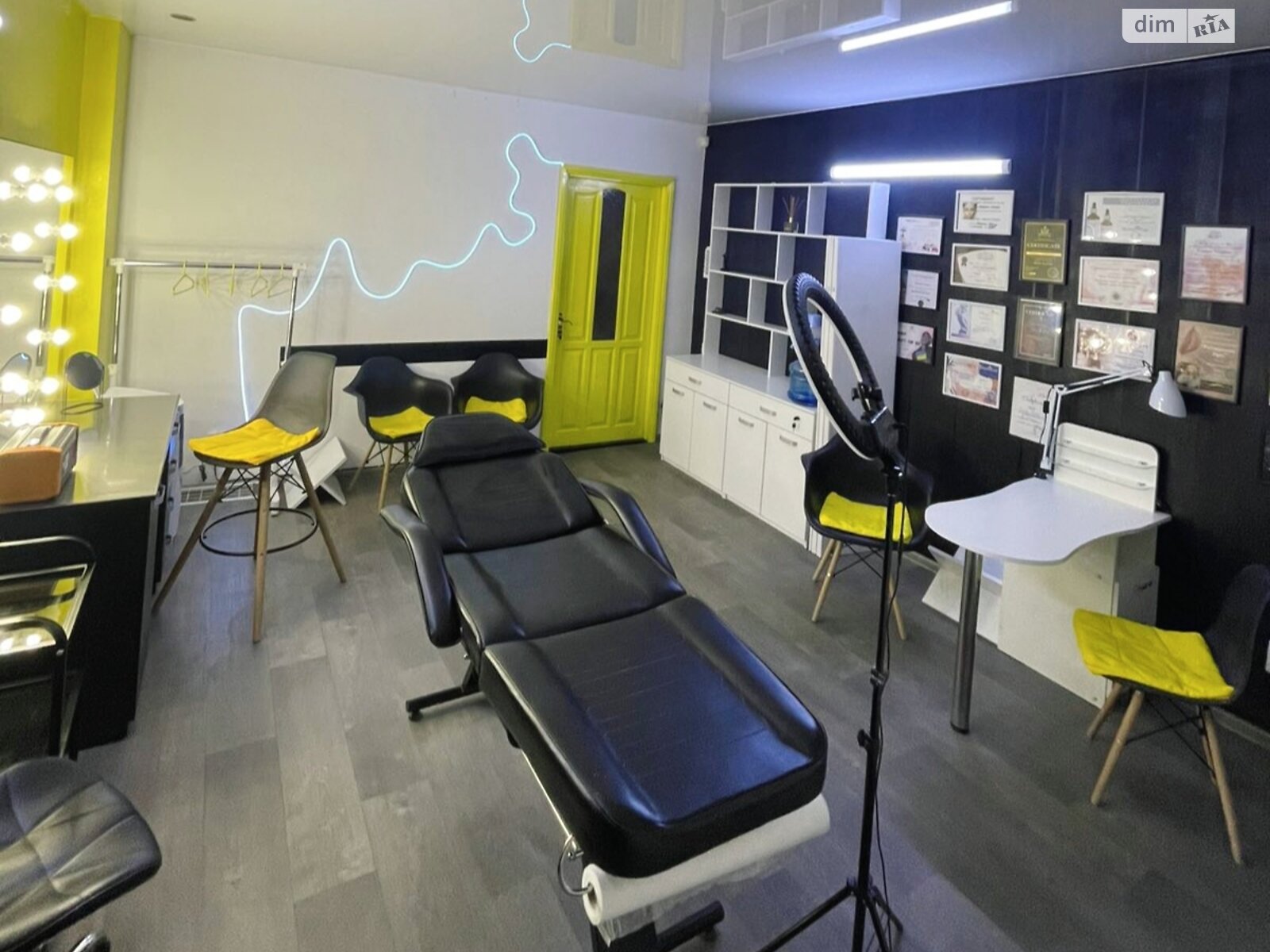 Комерційне приміщення в Луцьку, здам в оренду по Волі проспект, район Центр, ціна: 8 000 грн за об’єкт фото 1