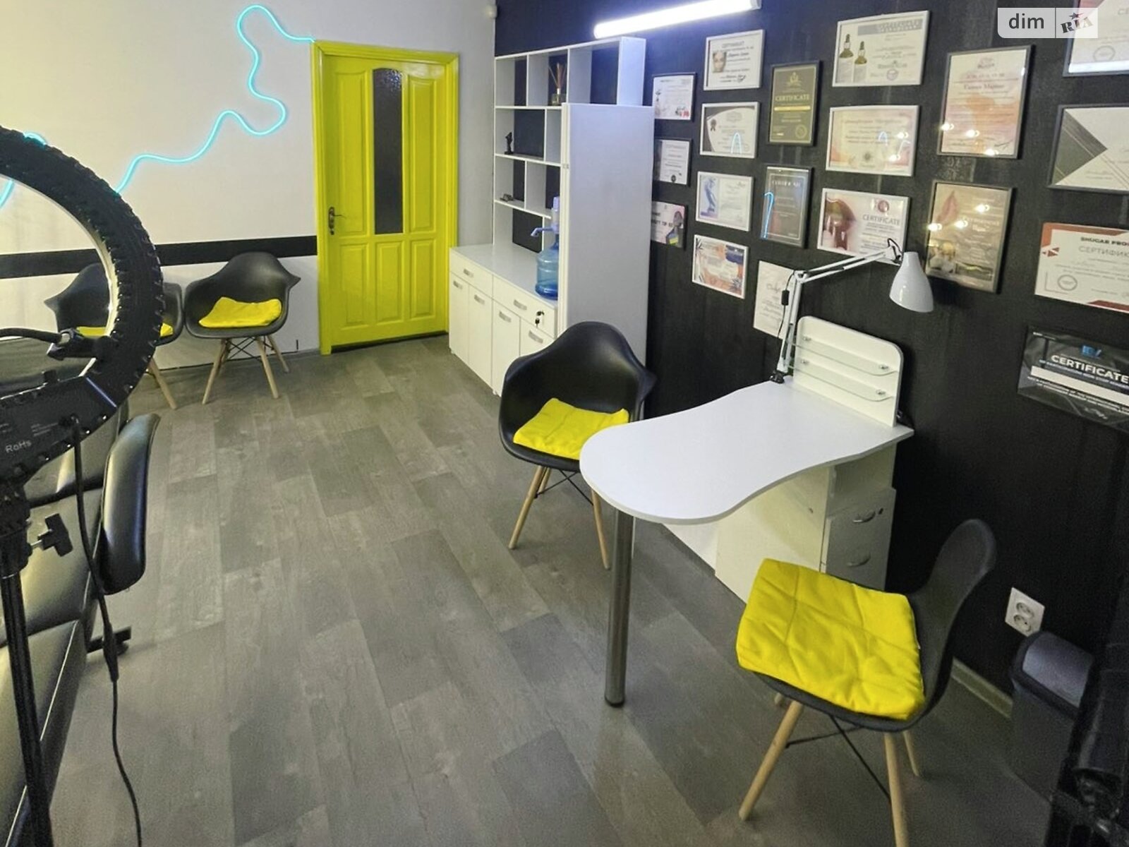 Комерційне приміщення в Луцьку, здам в оренду по Волі проспект, район Центр, ціна: 8 000 грн за об’єкт фото 1