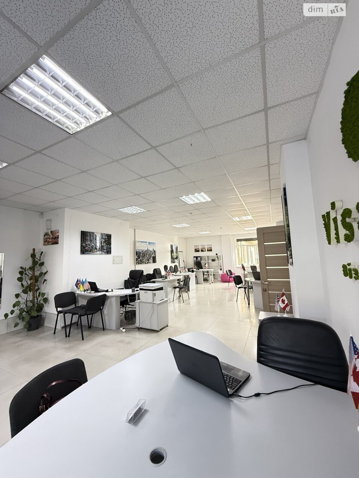 Коммерческое помещение в Львове, сдам в аренду по Героев УПА улица 29, район Франковский, цена: 46 739 грн за объект фото 1