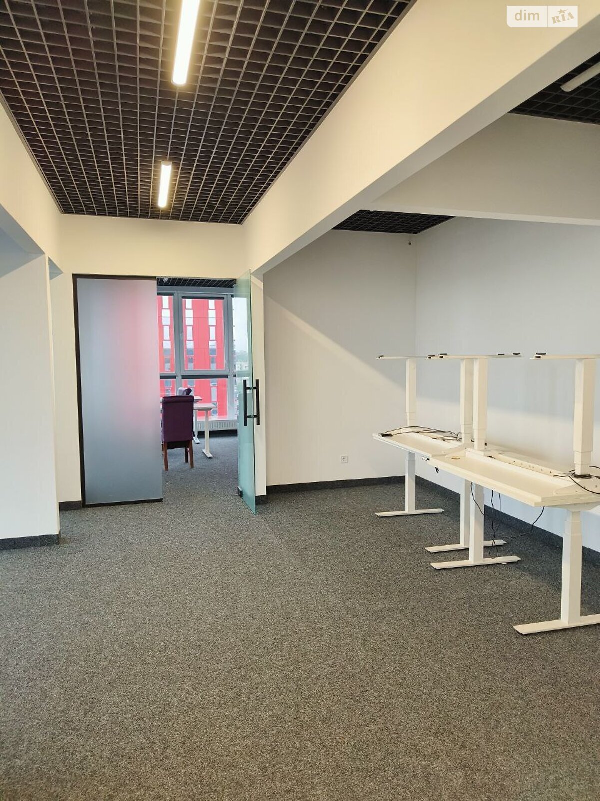 Коммерческое помещение в Львове, сдам в аренду по Героев УПА улица, район Франковский, цена: 224 400 грн за объект фото 1