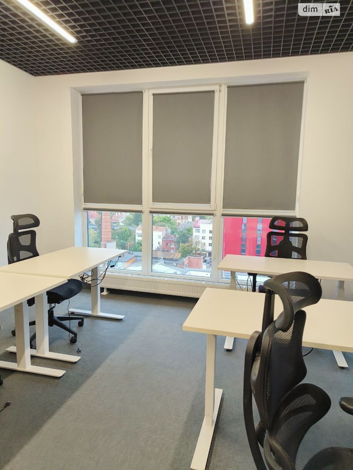 Коммерческое помещение в Львове, сдам в аренду по Героев УПА улица, район Франковский, цена: 224 400 грн за объект фото 1