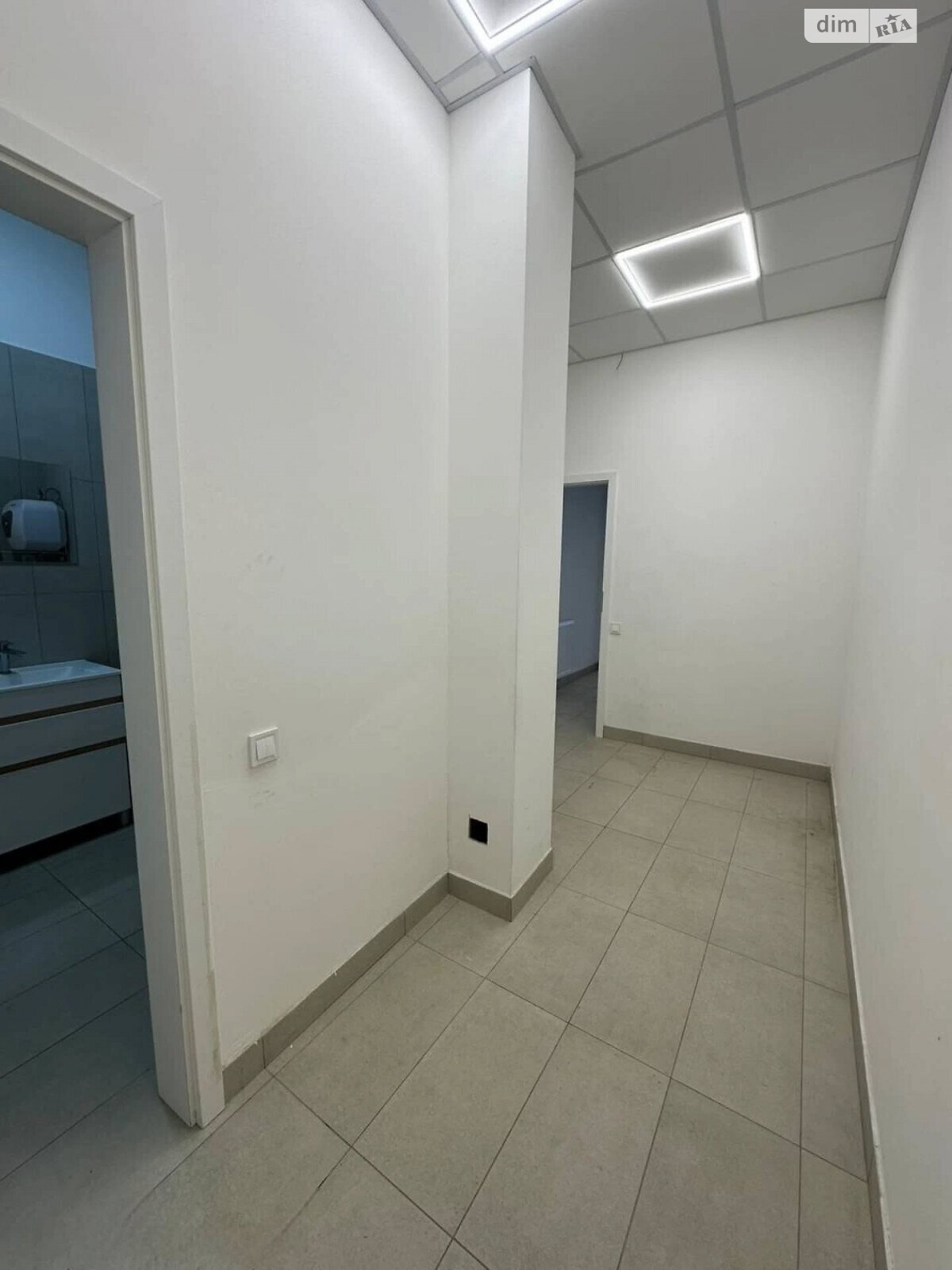 Коммерческое помещение в Львове, сдам в аренду по Стрыйская улица 108, район Франковский, цена: 42 230 грн за объект фото 1