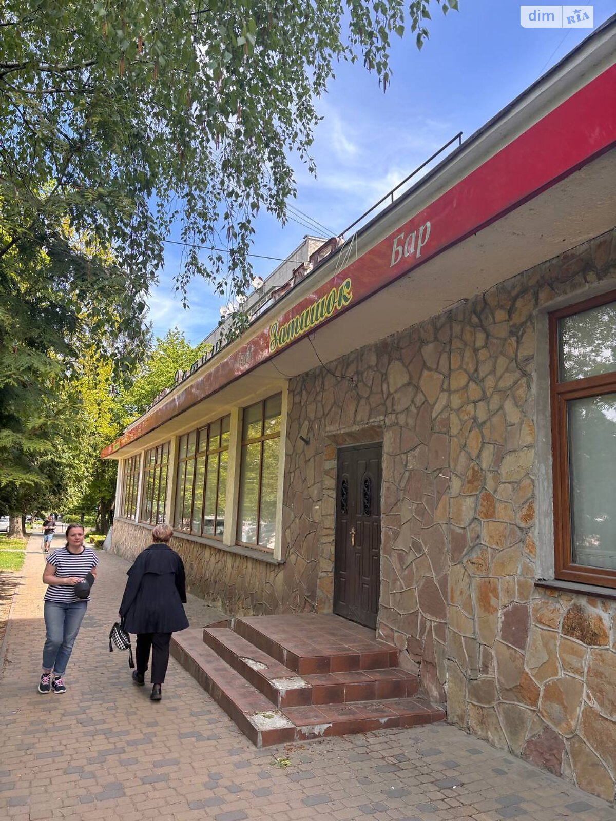 Комерційне приміщення в Львові, здам в оренду по Володимира Великого вулиця, район Франківський, ціна: 133 502 грн за об’єкт фото 1 Комерційне приміщення в Львові, здам в оренду по Володимира Великого вулиця, район Франківський, ціна: 133 502 грн за об’єкт фото 1