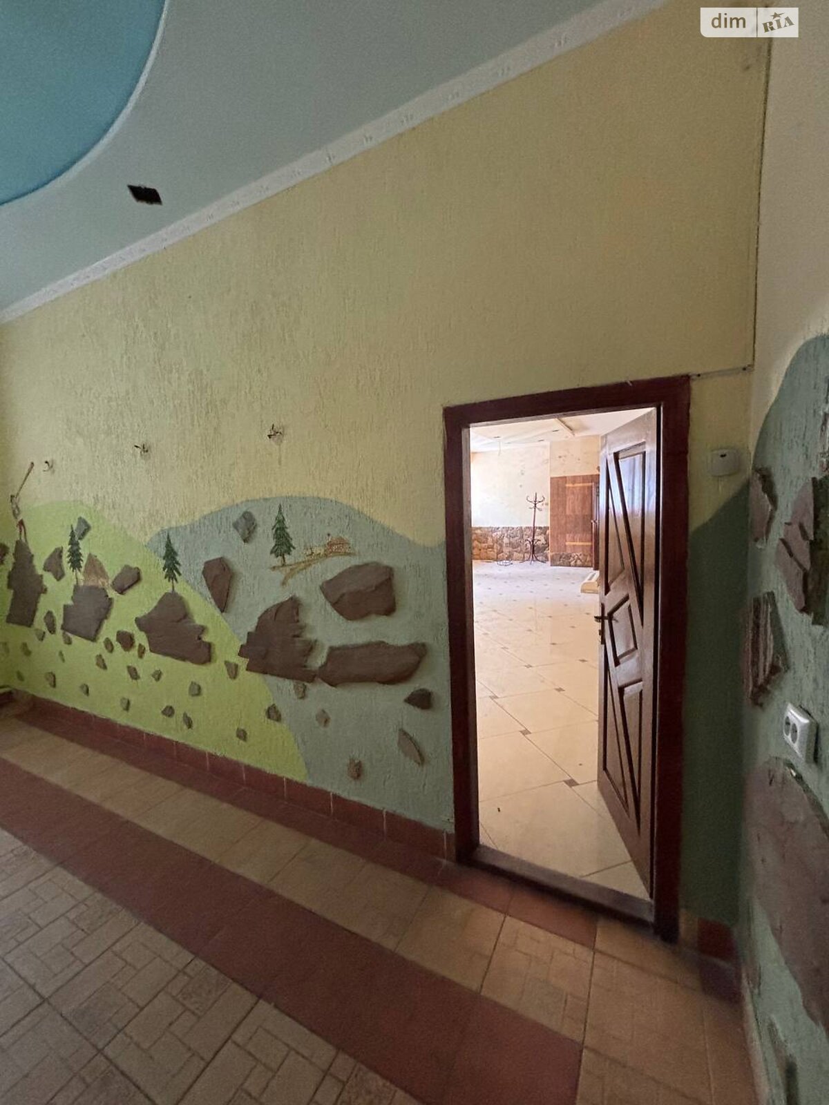 Комерційне приміщення в Львові, здам в оренду по Володимира Великого вулиця, район Франківський, ціна: 133 502 грн за об’єкт фото 1 Комерційне приміщення в Львові, здам в оренду по Володимира Великого вулиця, район Франківський, ціна: 133 502 грн за об’єкт фото 1