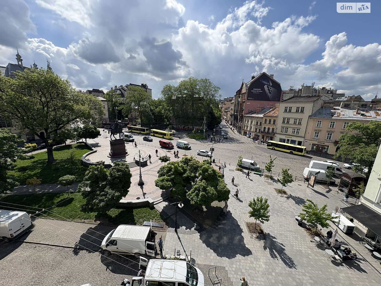 Комерційне приміщення в Львові, здам в оренду по Галицька вулиця 21, район Галицький, ціна: 55 488 грн за об’єкт фото 1 Комерційне приміщення в Львові, здам в оренду по Галицька вулиця 21, район Галицький, ціна: 55 488 грн за об’єкт фото 1