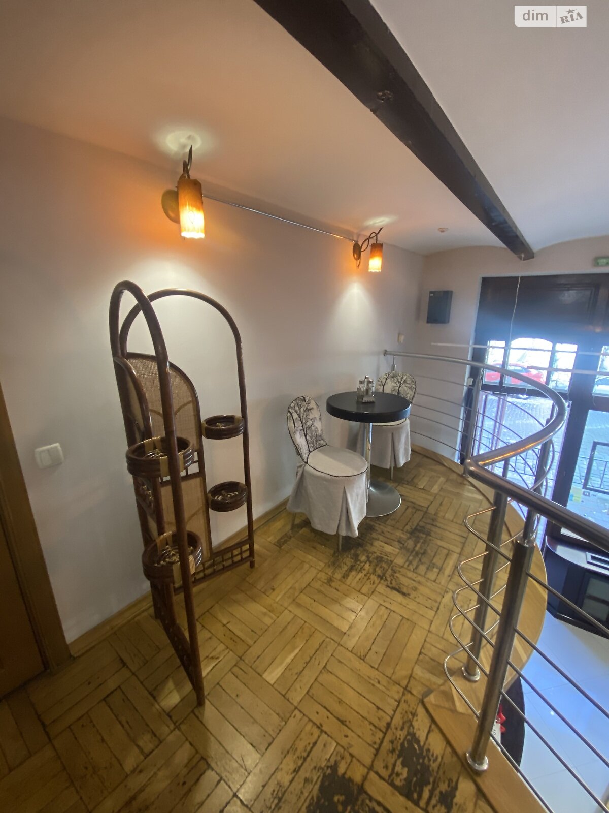 Коммерческое помещение в Львове, сдам в аренду по Князя Романа улица, район Галицкий, цена: 33 656 грн за объект фото 1 Коммерческое помещение в Львове, сдам в аренду по Князя Романа улица, район Галицкий, цена: 33 656 грн за объект фото 1