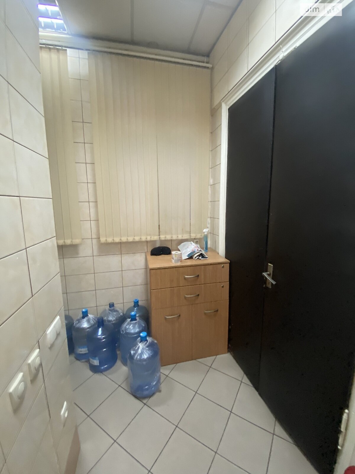 Коммерческое помещение в Львове, сдам в аренду по Князя Романа улица, район Галицкий, цена: 96 761 грн за объект фото 1 Коммерческое помещение в Львове, сдам в аренду по Князя Романа улица, район Галицкий, цена: 96 761 грн за объект фото 1