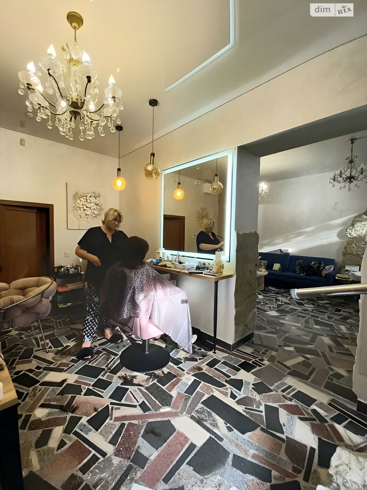 Коммерческое помещение в Львове, сдам в аренду по Шептицких улица, район Галицкий, цена: 21 000 грн за объект фото 1 Коммерческое помещение в Львове, сдам в аренду по Шептицких улица, район Галицкий, цена: 21 000 грн за объект фото 1