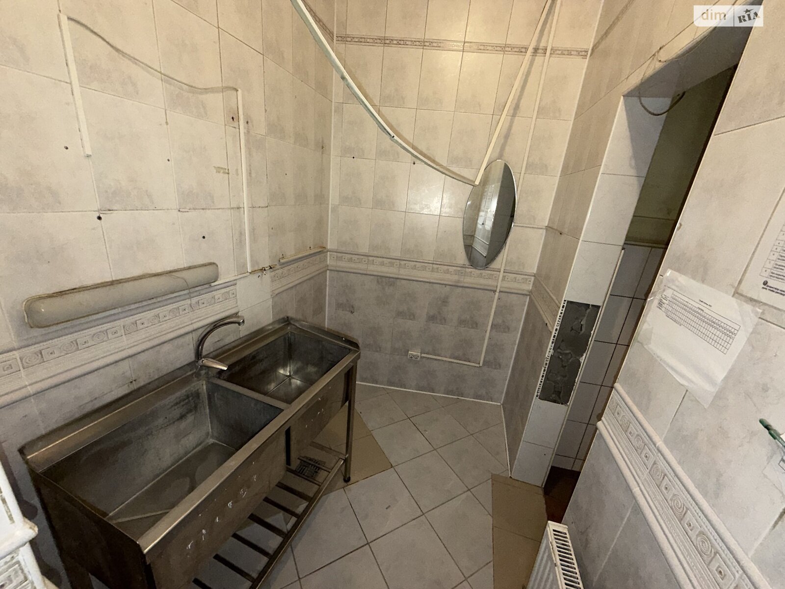 Комерційне приміщення в Львові, здам в оренду по Стрийська вулиця, район Галицький, ціна: 134 832 грн за об’єкт фото 1 Комерційне приміщення в Львові, здам в оренду по Стрийська вулиця, район Галицький, ціна: 134 832 грн за об’єкт фото 1