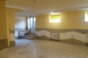 Коммерческое помещение в Львове, сдам в аренду по Зеленая улица, район Галицкий, цена: 28 970 грн за объект фото 2 Коммерческое помещение в Львове, сдам в аренду по Зеленая улица, район Галицкий, цена: 28 970 грн за объект фото 2