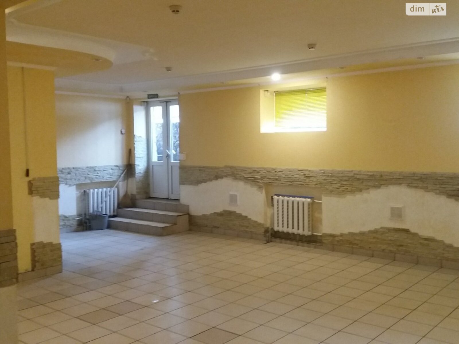 Коммерческое помещение в Львове, сдам в аренду по Зеленая улица, район Галицкий, цена: 28 970 грн за объект фото 1 Коммерческое помещение в Львове, сдам в аренду по Зеленая улица, район Галицкий, цена: 28 970 грн за объект фото 1