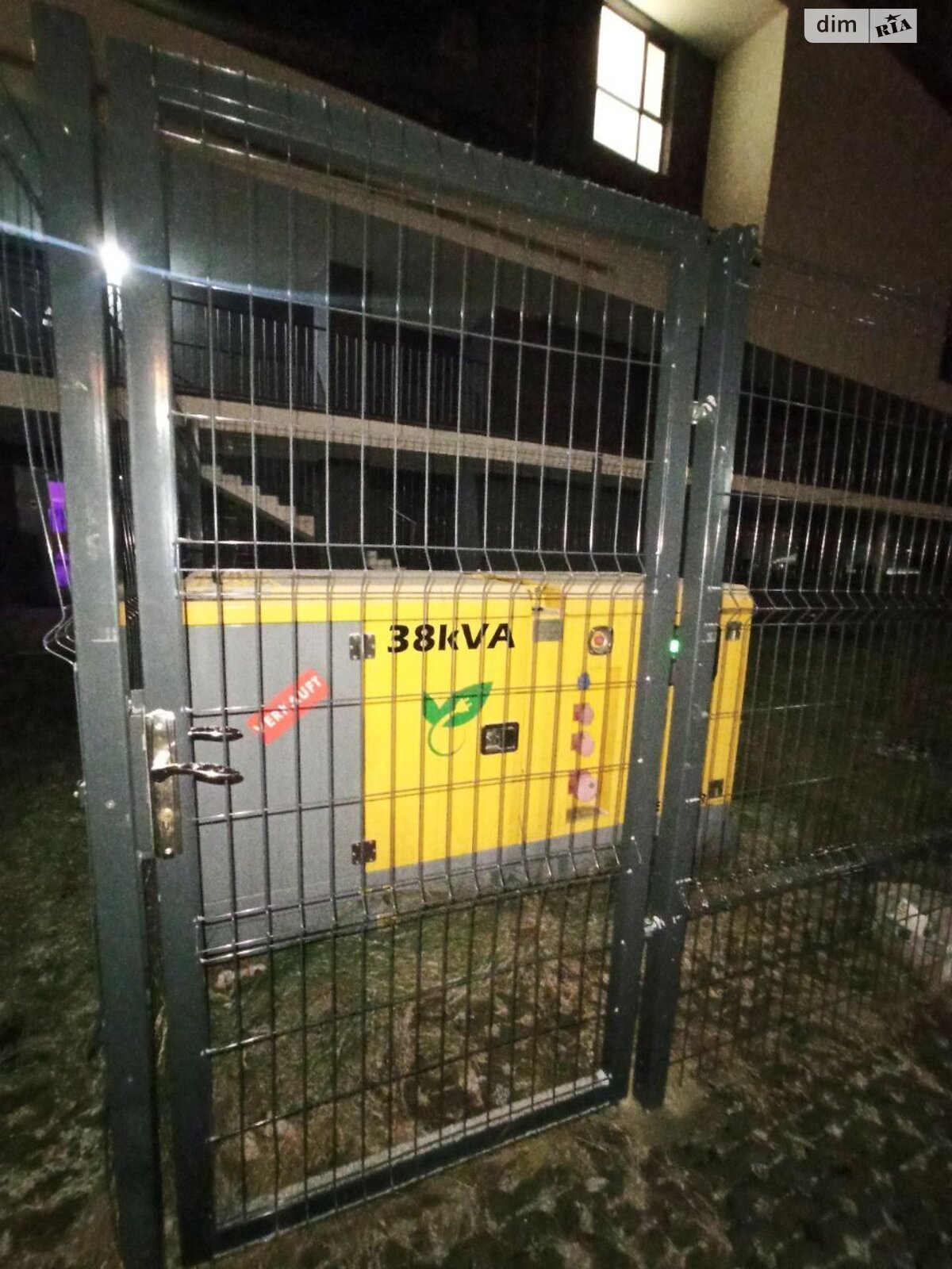 Комерційне приміщення в Львові, здам в оренду по Варшавська вулиця, район Шевченківський, ціна: 25 788 грн за об’єкт фото 1 Комерційне приміщення в Львові, здам в оренду по Варшавська вулиця, район Шевченківський, ціна: 25 788 грн за об’єкт фото 1