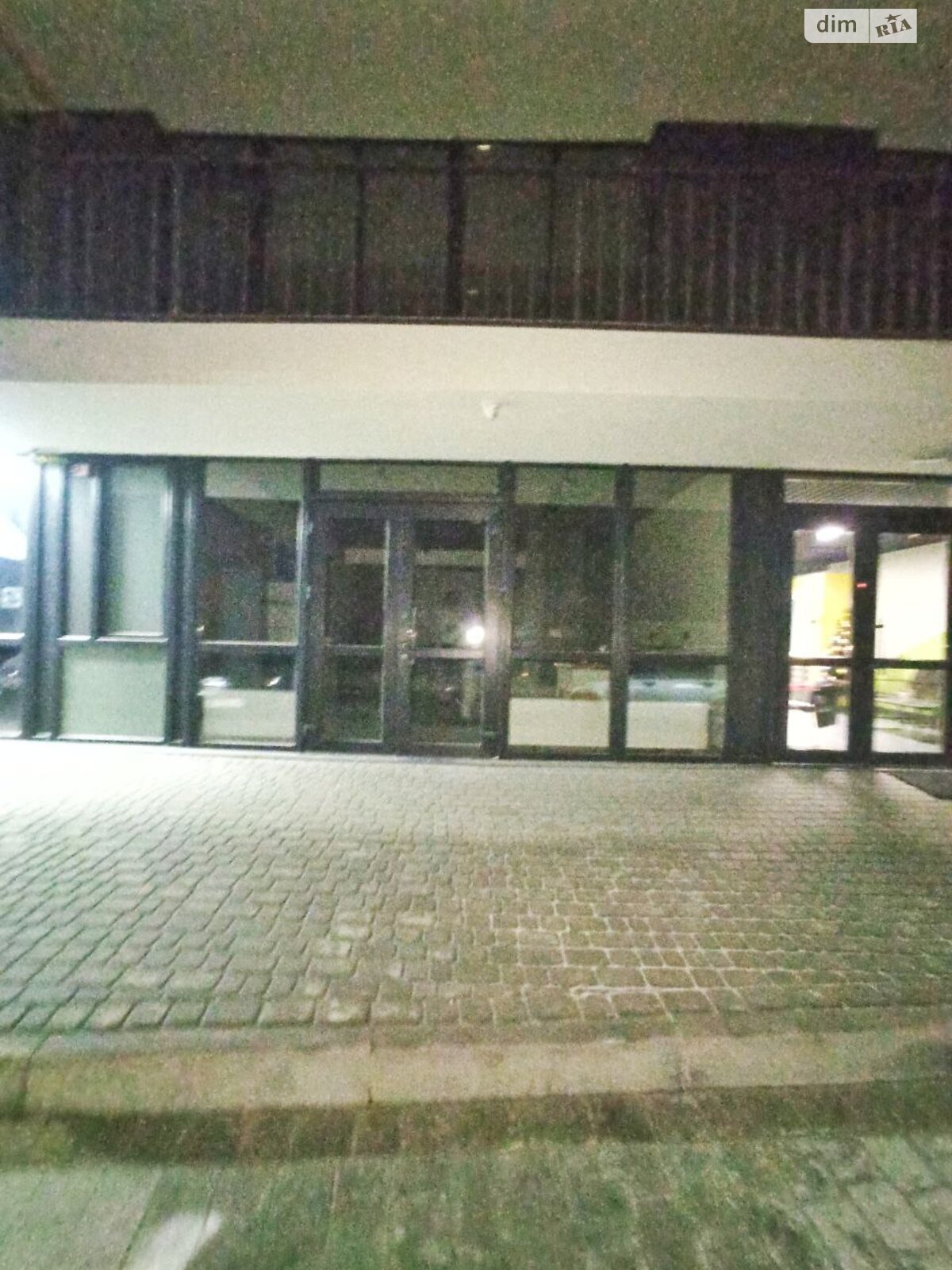 Комерційне приміщення в Львові, здам в оренду по Варшавська вулиця, район Шевченківський, ціна: 25 788 грн за об’єкт фото 1 Комерційне приміщення в Львові, здам в оренду по Варшавська вулиця, район Шевченківський, ціна: 25 788 грн за об’єкт фото 1