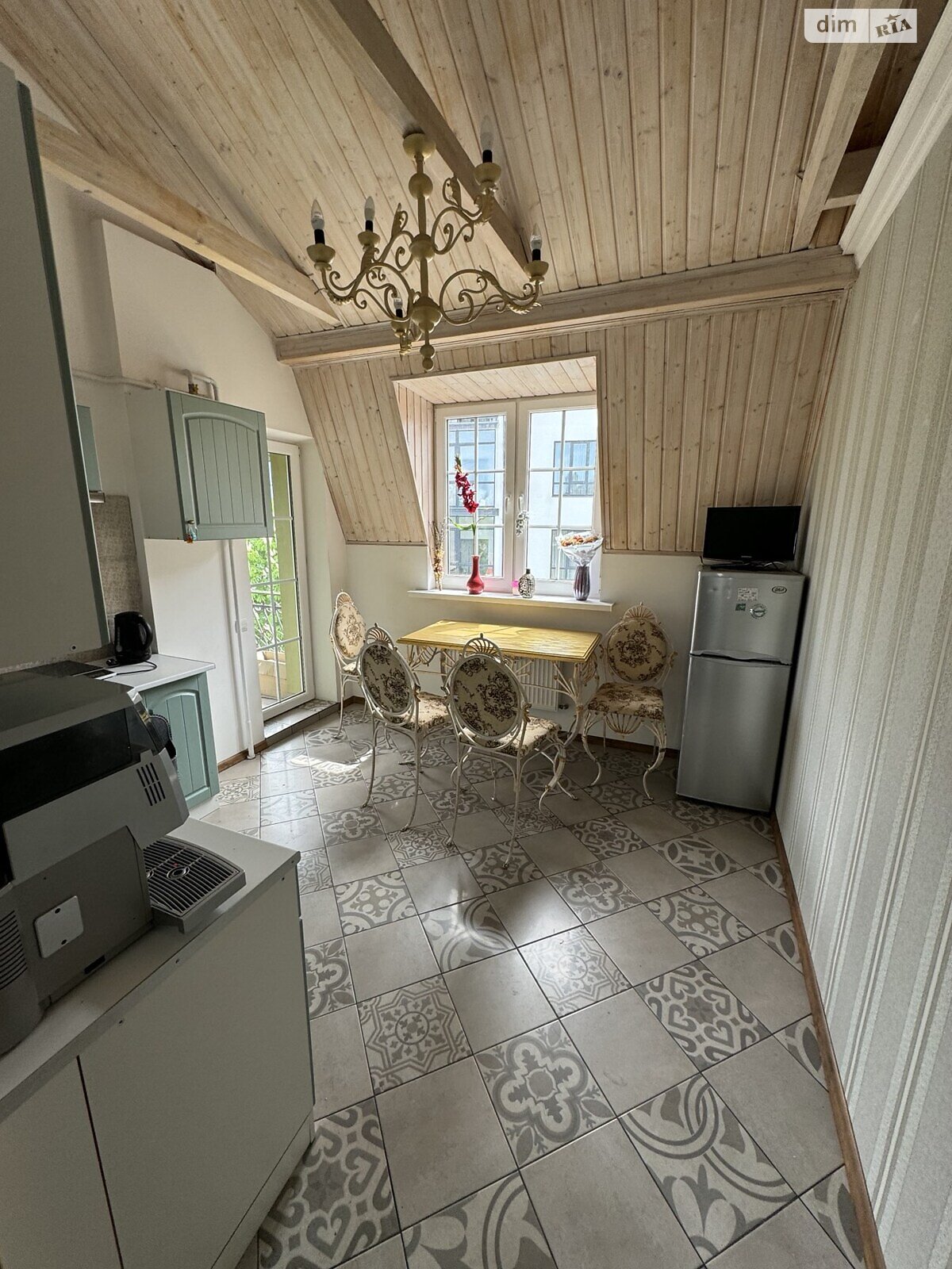 Коммерческое помещение в Львове, Ивана Сулимы улица, цена аренды: 35 000 грн за объект фото 1