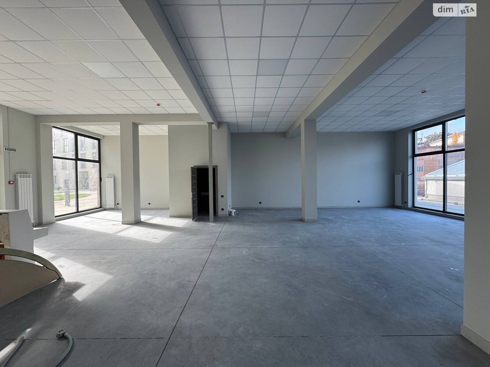 Коммерческое помещение в Львове, сдам в аренду по Новознесенская улица 4, район Кайзервальд, цена: 82 388 грн за объект фото 1