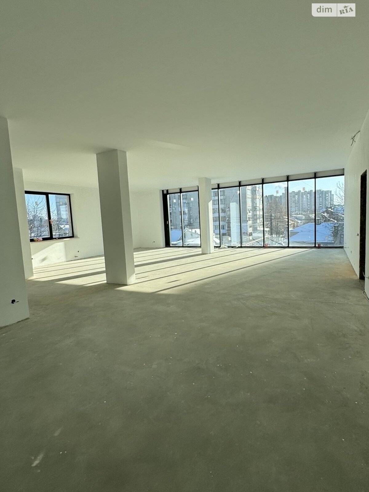 Комерційне приміщення в Львові, здам в оренду по Широка вулиця, район Левандівка, ціна: 510 000 грн за об’єкт фото 1