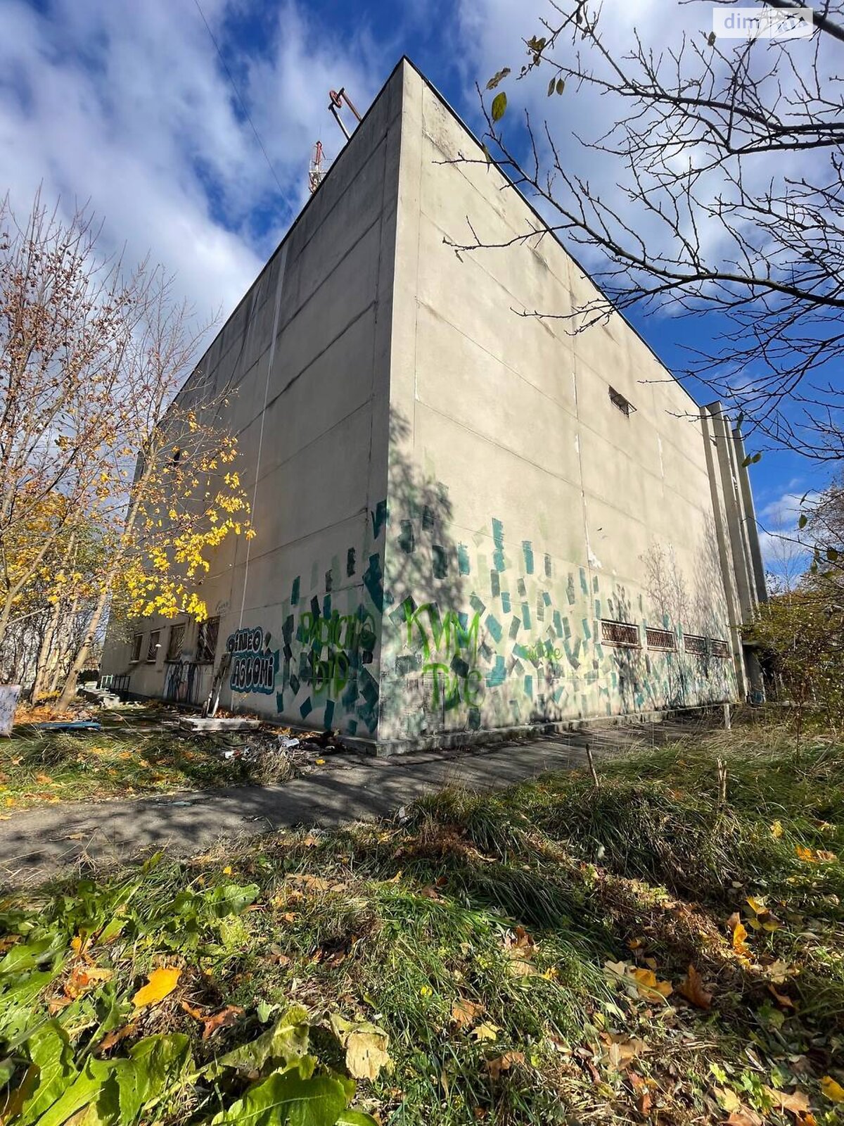 Коммерческое помещение в Львове, сдам в аренду по Субботовская улица, район Левандовка, цена: 421 700 грн за объект фото 1