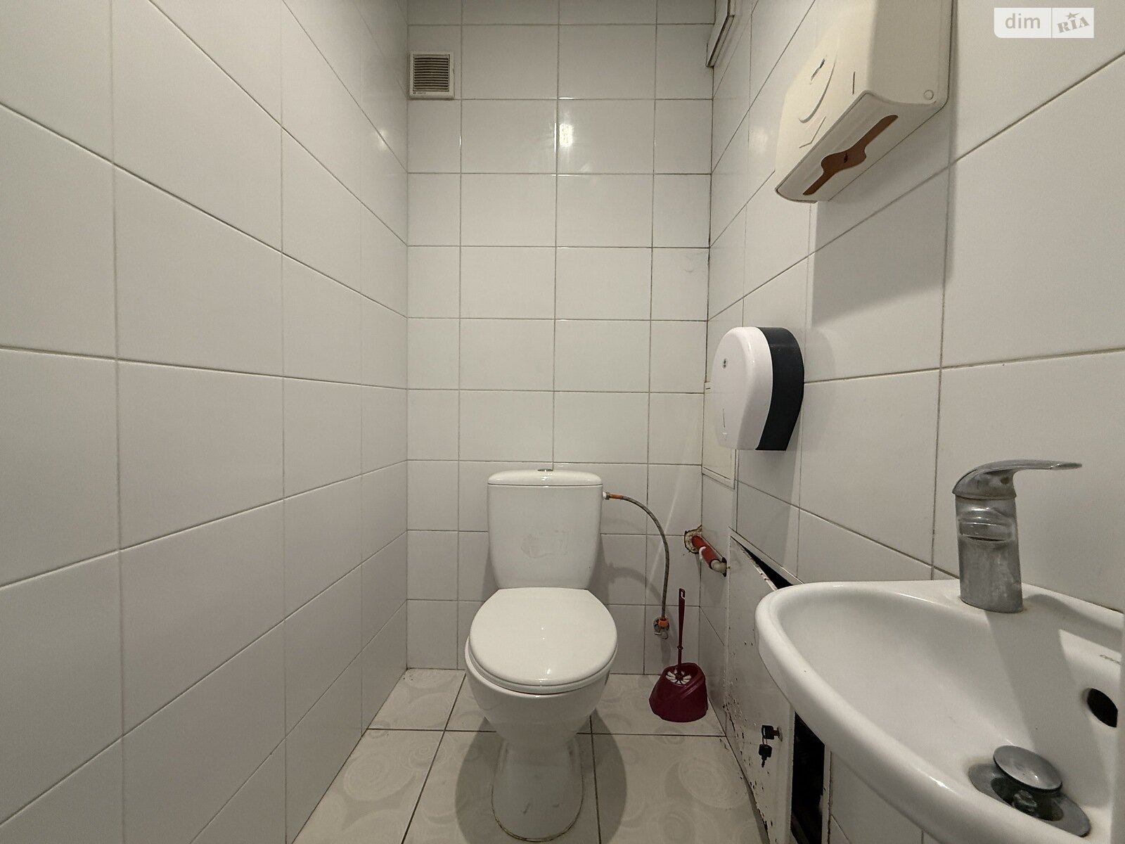 Комерційне приміщення в Львові, здам в оренду по Пасічна вулиця 39В, район Личаківський, ціна: 33 720 грн за об’єкт фото 1