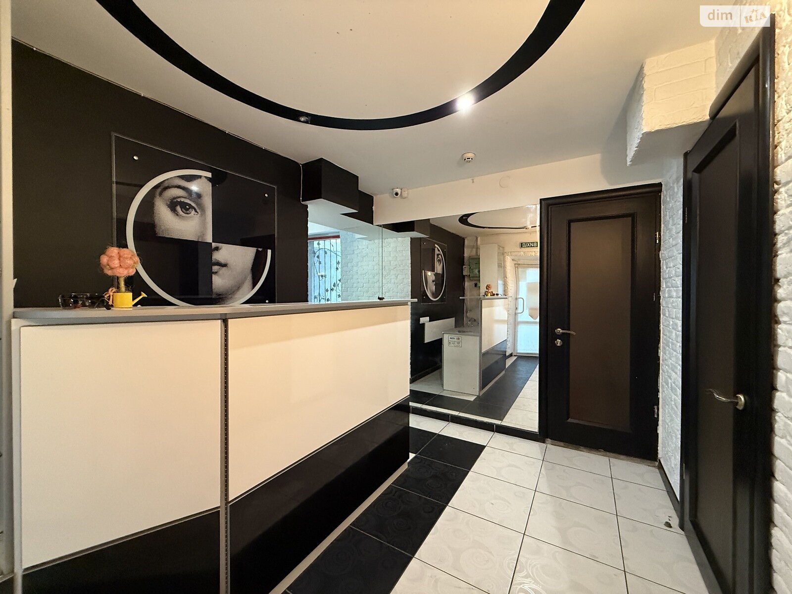 Комерційне приміщення в Львові, здам в оренду по Пасічна вулиця 39В, район Личаківський, ціна: 33 720 грн за об’єкт фото 1