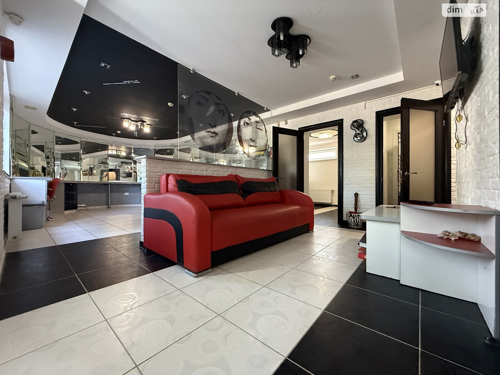 Комерційне приміщення в Львові, здам в оренду по Пасічна вулиця 39В, район Личаківський, ціна: 33 720 грн за об’єкт фото 1