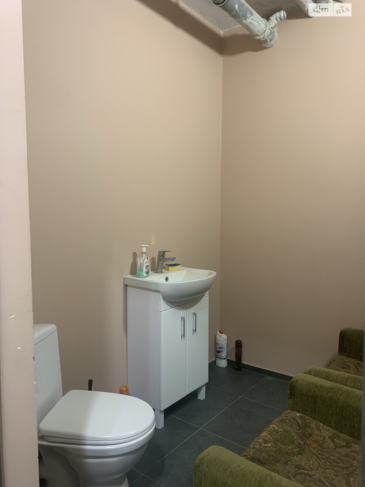 Коммерческое помещение в Львове, сдам в аренду по Китайская улица 14, район Майоровка, цена: 18 000 грн за объект фото 1 Коммерческое помещение в Львове, сдам в аренду по Китайская улица 14, район Майоровка, цена: 18 000 грн за объект фото 1