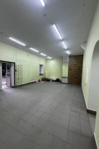 Комерційне приміщення в Львові, здам в оренду по Листопадна вулиця 16, район Новий Львів, ціна: 37 710 грн за об’єкт фото 2