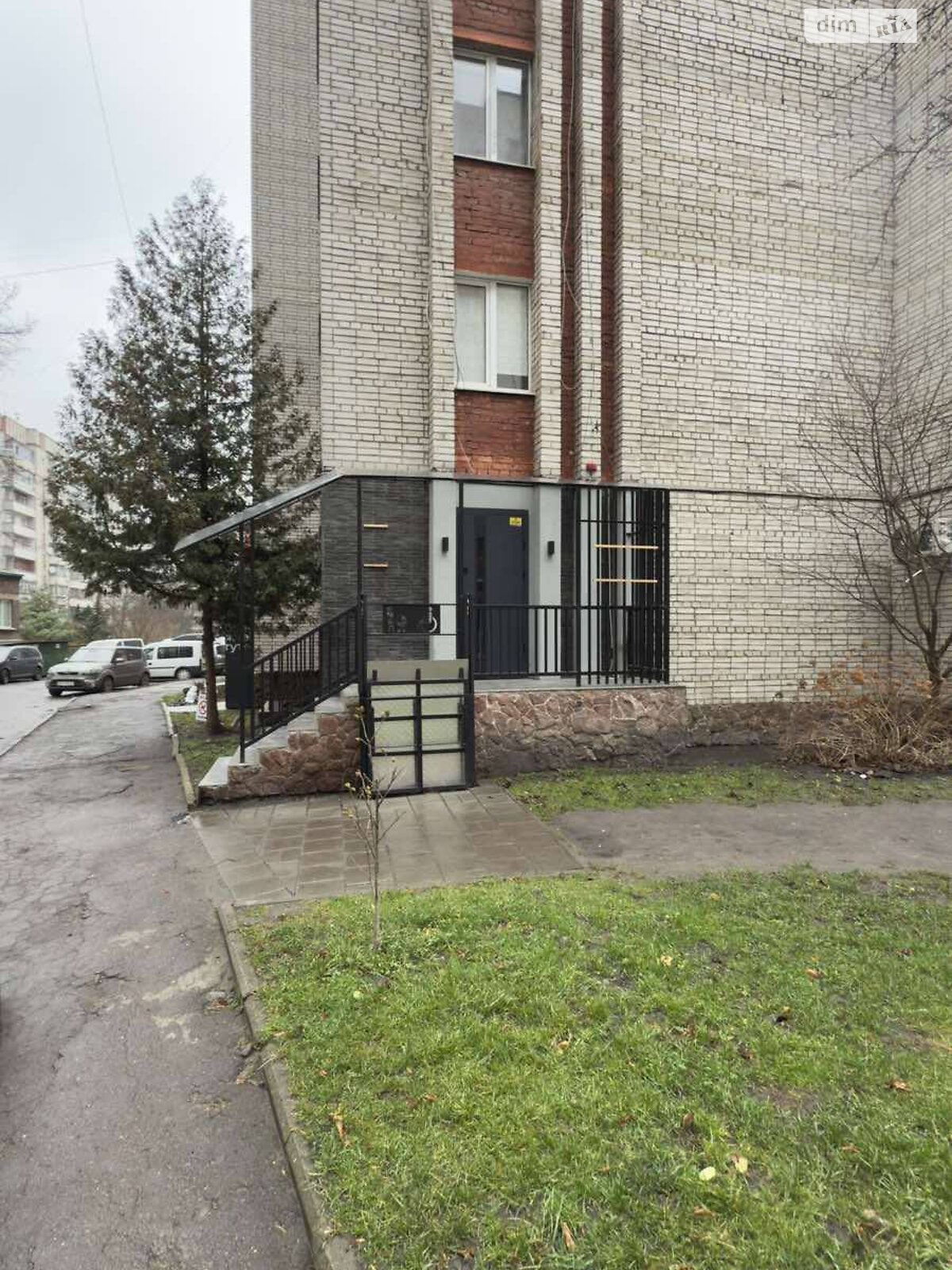 Коммерческое помещение в Львове, Панча Петра улица, цена аренды: 35 000 грн за объект фото 1 Коммерческое помещение в Львове, Панча Петра улица, цена аренды: 35 000 грн за объект фото 1