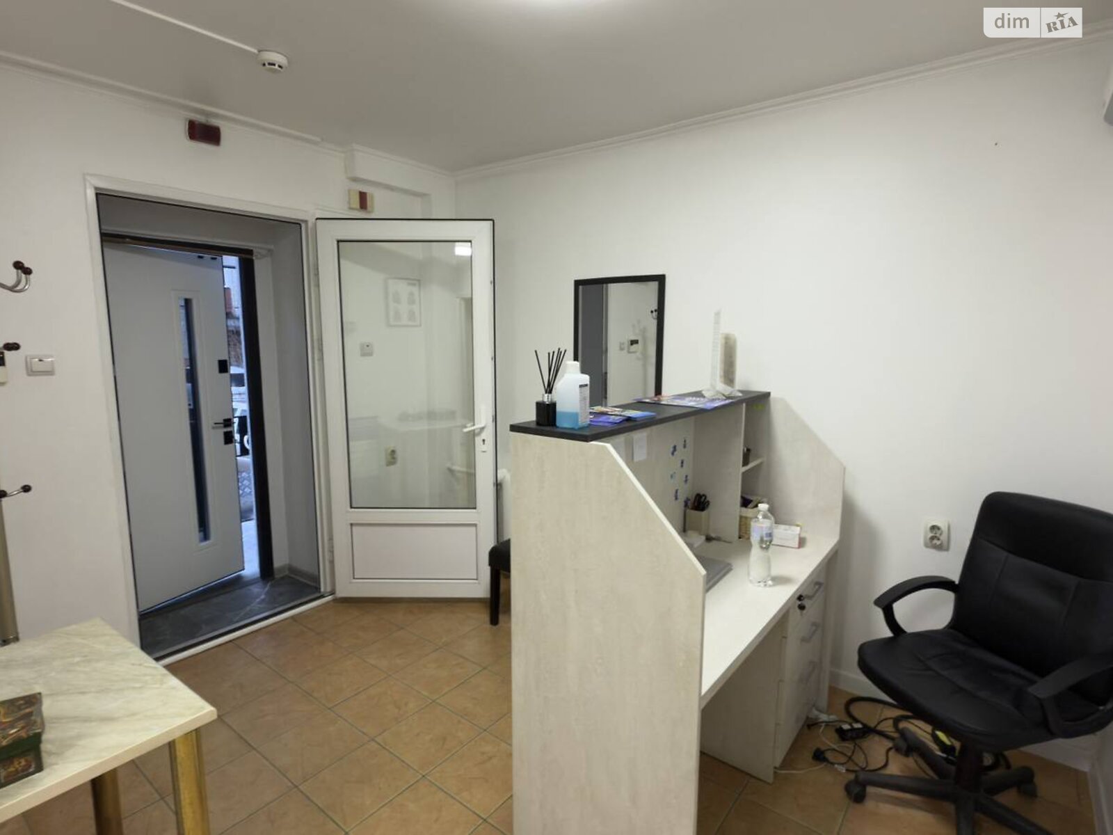 Коммерческое помещение в Львове, Панча Петра улица, цена аренды: 35 000 грн за объект фото 1 Коммерческое помещение в Львове, Панча Петра улица, цена аренды: 35 000 грн за объект фото 1