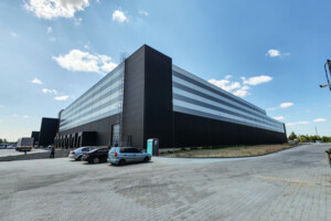 Коммерческое помещение в Львове, сдам в аренду по Шевченко Тараса улица 327, район Рясное, цена: 656 292 грн за объект фото 2 Коммерческое помещение в Львове, сдам в аренду по Шевченко Тараса улица 327, район Рясное, цена: 656 292 грн за объект фото 2