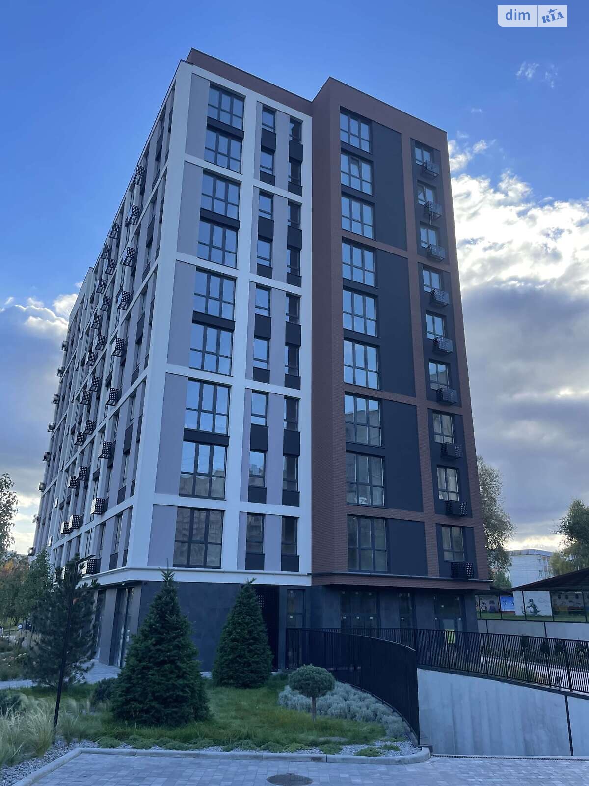 Коммерческое помещение в Львове, сдам в аренду по Трилевского улица 4Б, район Санта Барбара, цена: 53 046 грн за объект фото 1