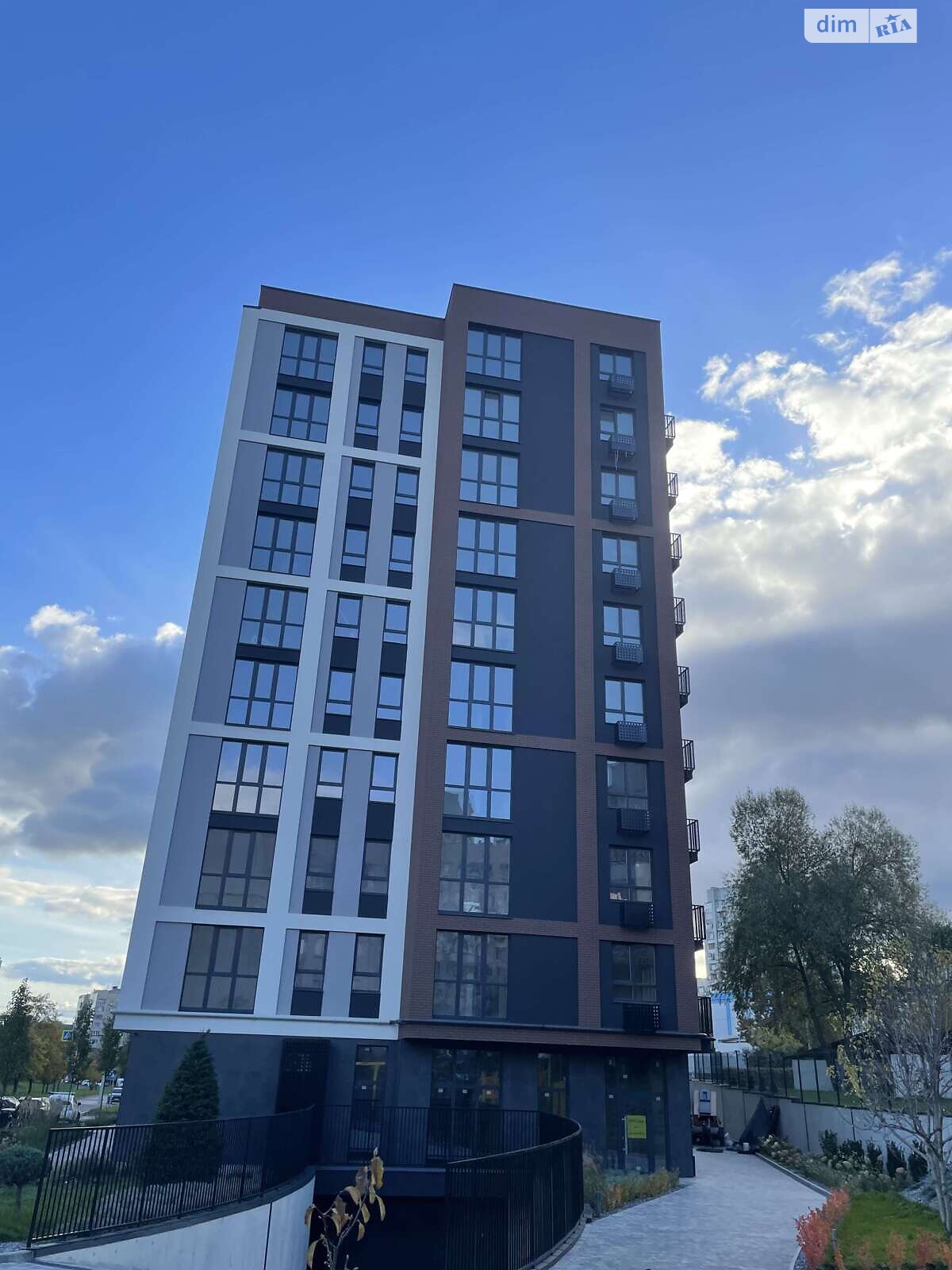 Коммерческое помещение в Львове, сдам в аренду по Трилевского улица 4Б, район Санта Барбара, цена: 53 046 грн за объект фото 1