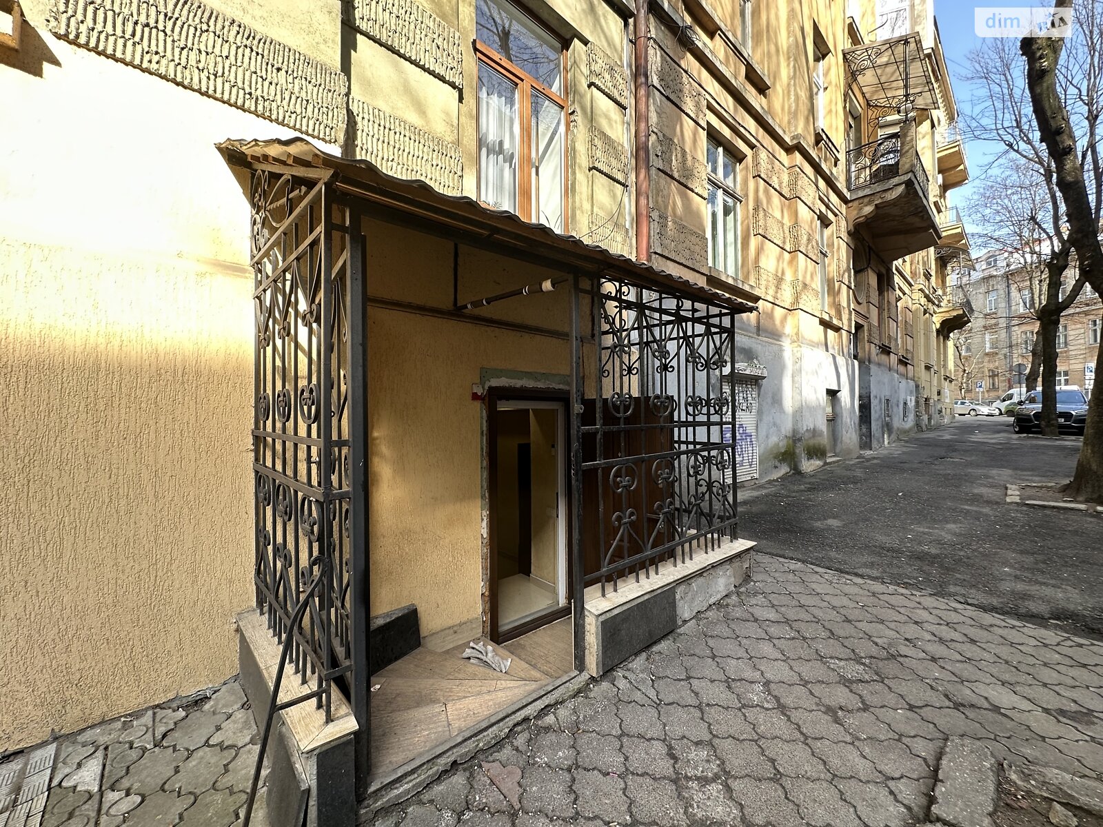 Коммерческое помещение в Львове, Сергея Ефремова улица 6, цена аренды: 16 500 грн за объект фото 1 Коммерческое помещение в Львове, Сергея Ефремова улица 6, цена аренды: 16 500 грн за объект фото 1