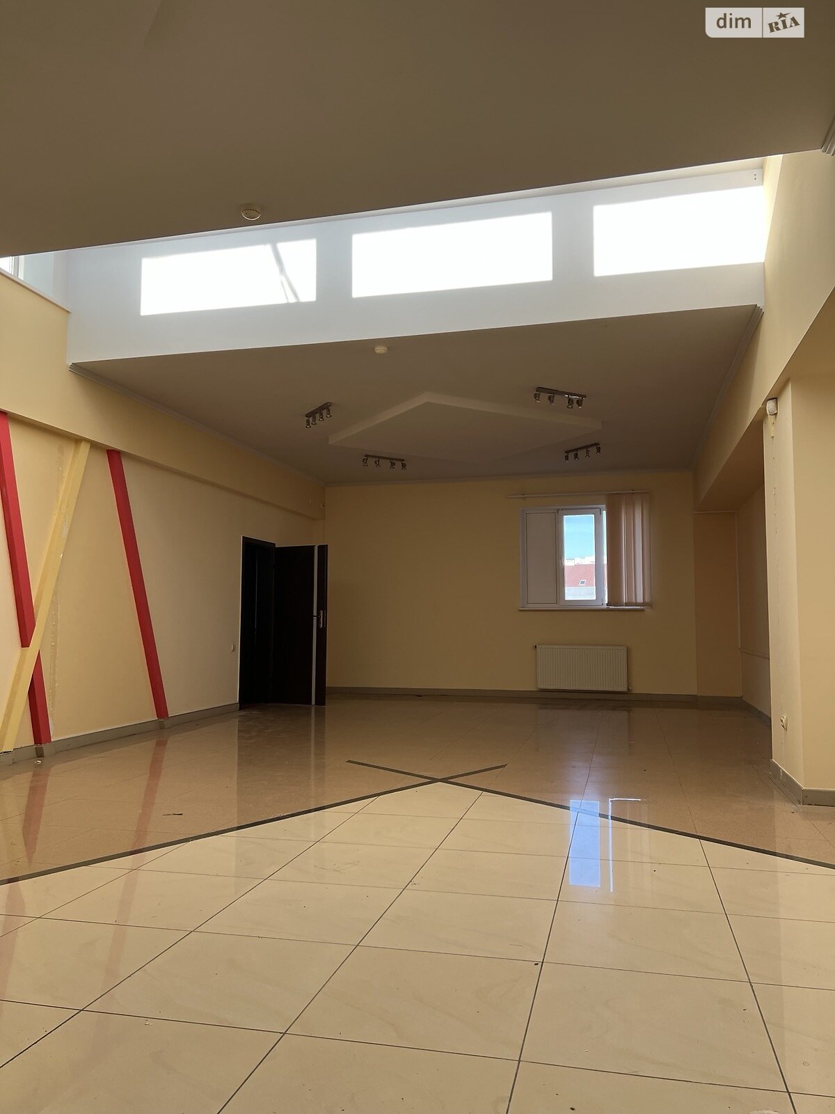 Комерційне приміщення в Львові, здам в оренду по Чигиринська вулиця, район Шевченківський, ціна: 57 500 грн за об’єкт фото 1 Комерційне приміщення в Львові, здам в оренду по Чигиринська вулиця, район Шевченківський, ціна: 57 500 грн за об’єкт фото 1