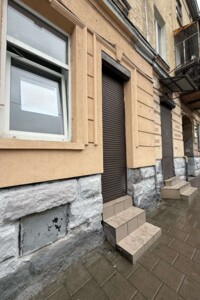 Коммерческое помещение в Львове, сдам в аренду по Гайдамацкая улица, район Шевченковский, цена: 18 774 грн за объект фото 2