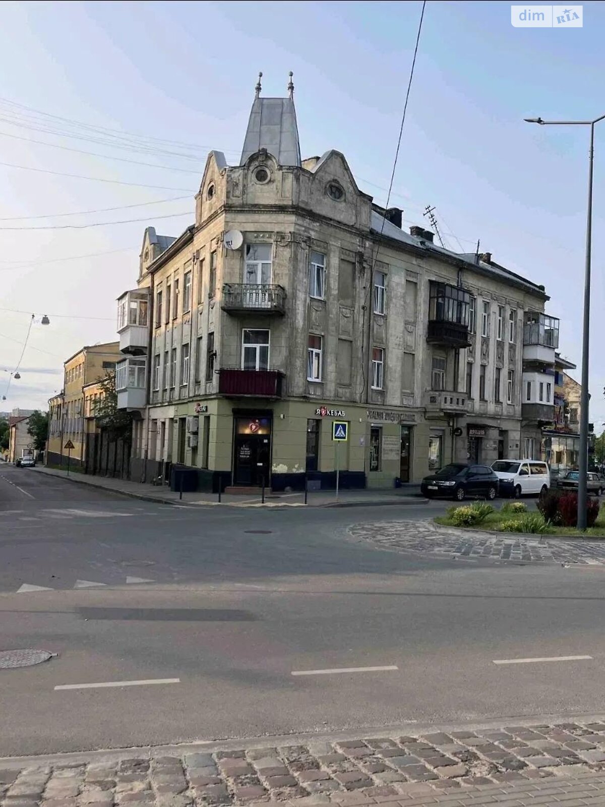 Комерційне приміщення в Львові, здам в оренду по Хмельницького Богдана вулиця 161, район Шевченківський, ціна: 50 000 грн за об’єкт фото 1