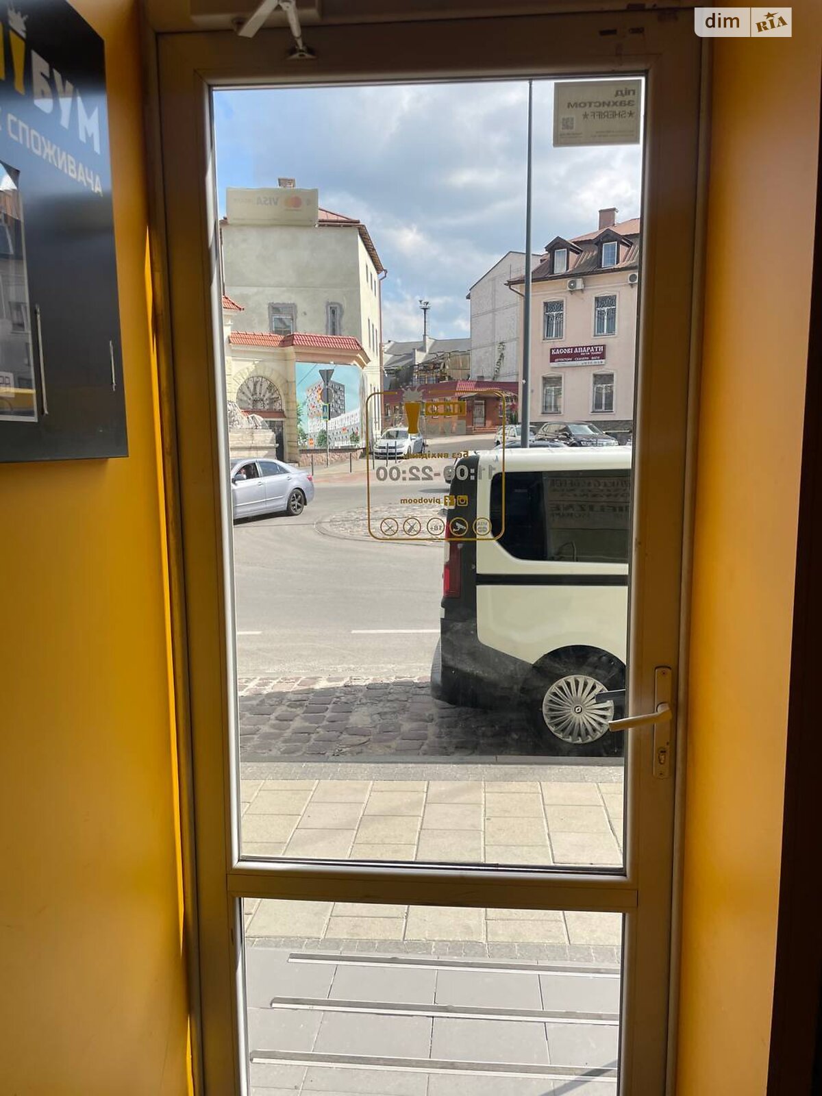 Комерційне приміщення в Львові, здам в оренду по Хмельницького Богдана вулиця 161, район Шевченківський, ціна: 50 000 грн за об’єкт фото 1