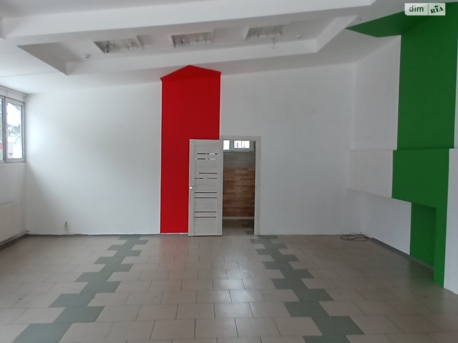 Коммерческое помещение в Львове, сдам в аренду по Щирецкая улица 36, район Скниловок, цена: 55 200 грн за объект фото 1