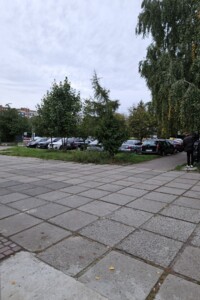 Комерційне приміщення в Львові, здам в оренду по Довженка Олександра вулиця 4, район Сихів, ціна: 80 000 грн за об’єкт фото 2