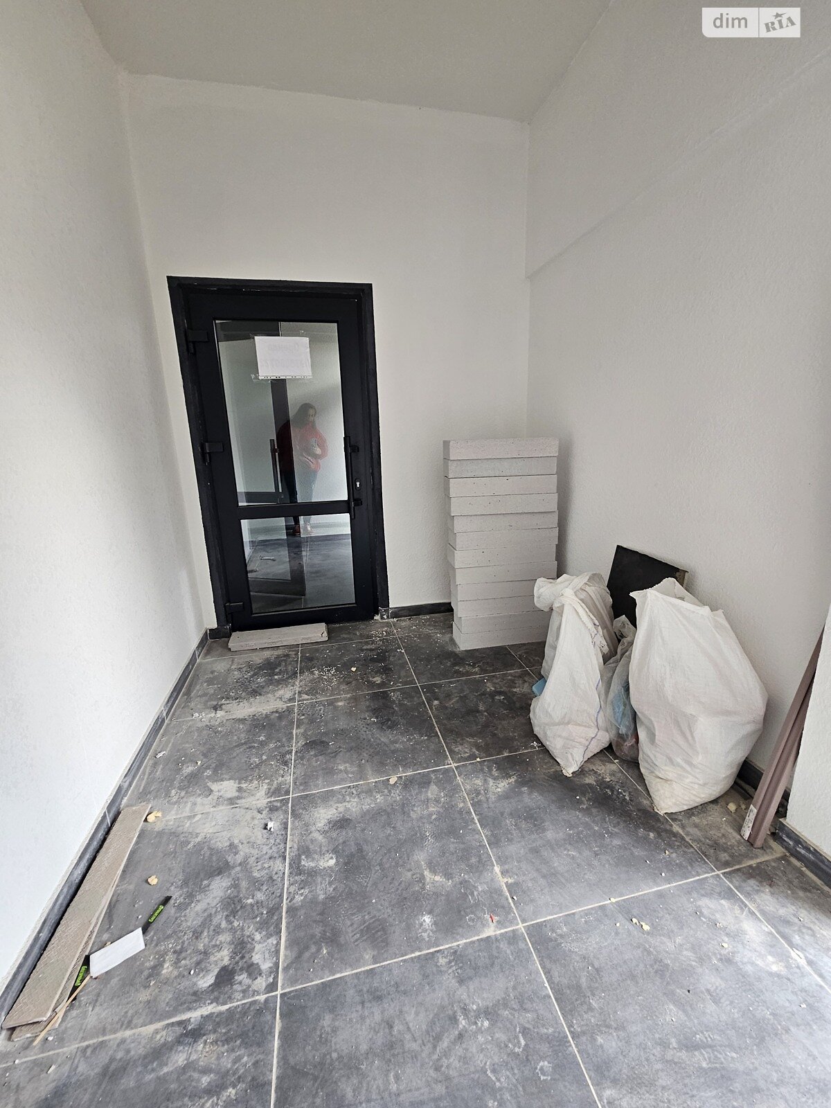 Комерційне приміщення в Львові, здам в оренду по Володимира Навроцького вулиця 31, район Сихівський, ціна: 7 000 грн за об’єкт фото 1 Комерційне приміщення в Львові, здам в оренду по Володимира Навроцького вулиця 31, район Сихівський, ціна: 7 000 грн за об’єкт фото 1