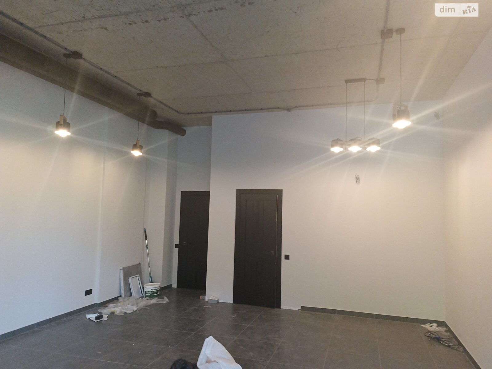 Комерційне приміщення в Львові, здам в оренду по Мікльоша Карла вулиця 20, район Сихівський, ціна: 21 075 грн за об’єкт фото 1