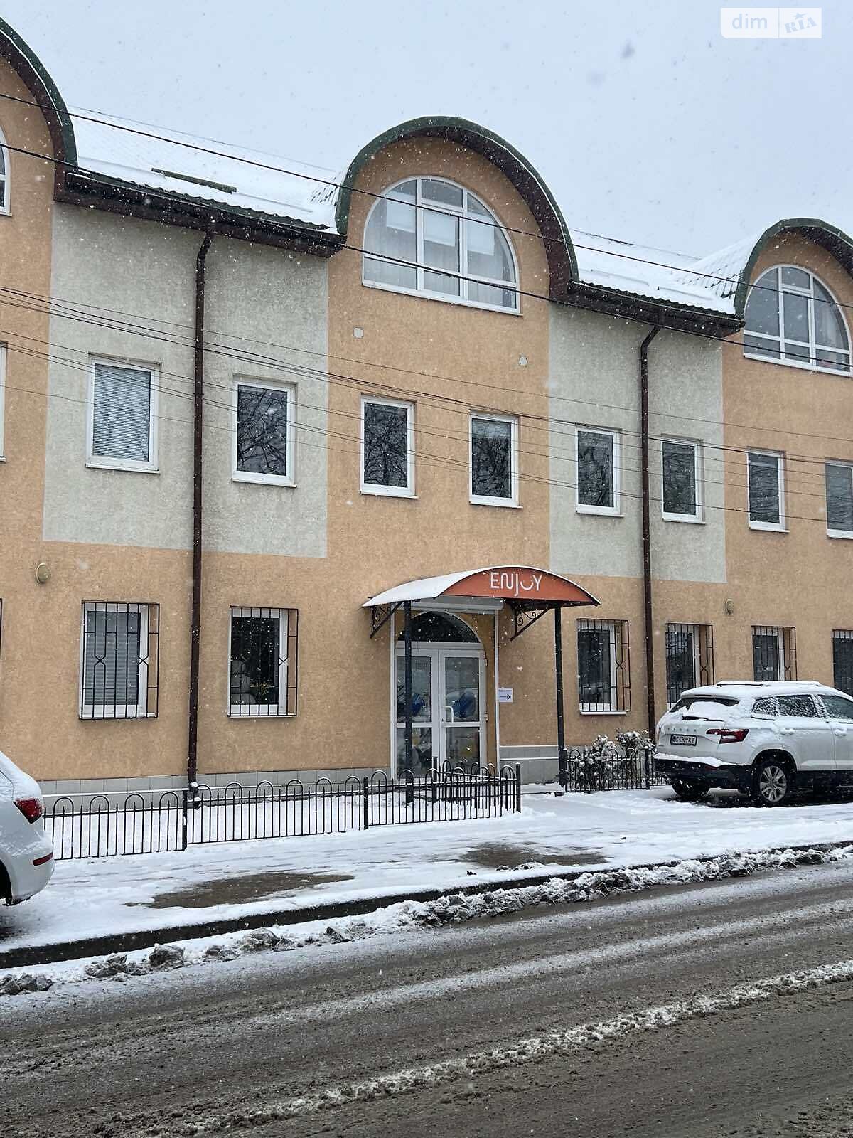 Коммерческое помещение в Львове, сдам в аренду по Владимира Навроцкого улица 33, район Сыховский, цена: 364 000 грн за объект фото 1 Коммерческое помещение в Львове, сдам в аренду по Владимира Навроцкого улица 33, район Сыховский, цена: 364 000 грн за объект фото 1