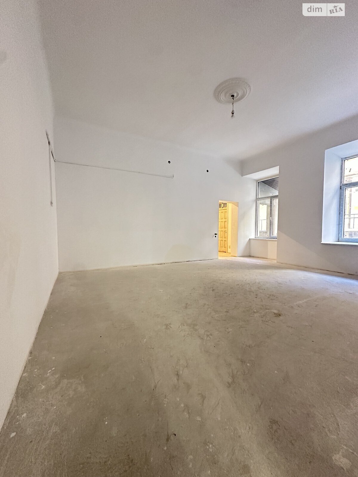 Комерційне приміщення в Львові, здам в оренду по Городоцька вулиця 31, район Центр, ціна: 67 984 грн за об’єкт фото 1 Комерційне приміщення в Львові, здам в оренду по Городоцька вулиця 31, район Центр, ціна: 67 984 грн за об’єкт фото 1