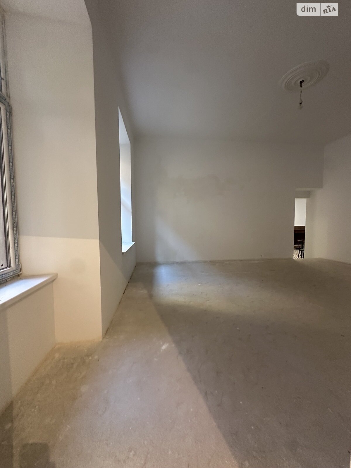 Комерційне приміщення в Львові, здам в оренду по Городоцька вулиця 31, район Центр, ціна: 67 984 грн за об’єкт фото 1 Комерційне приміщення в Львові, здам в оренду по Городоцька вулиця 31, район Центр, ціна: 67 984 грн за об’єкт фото 1