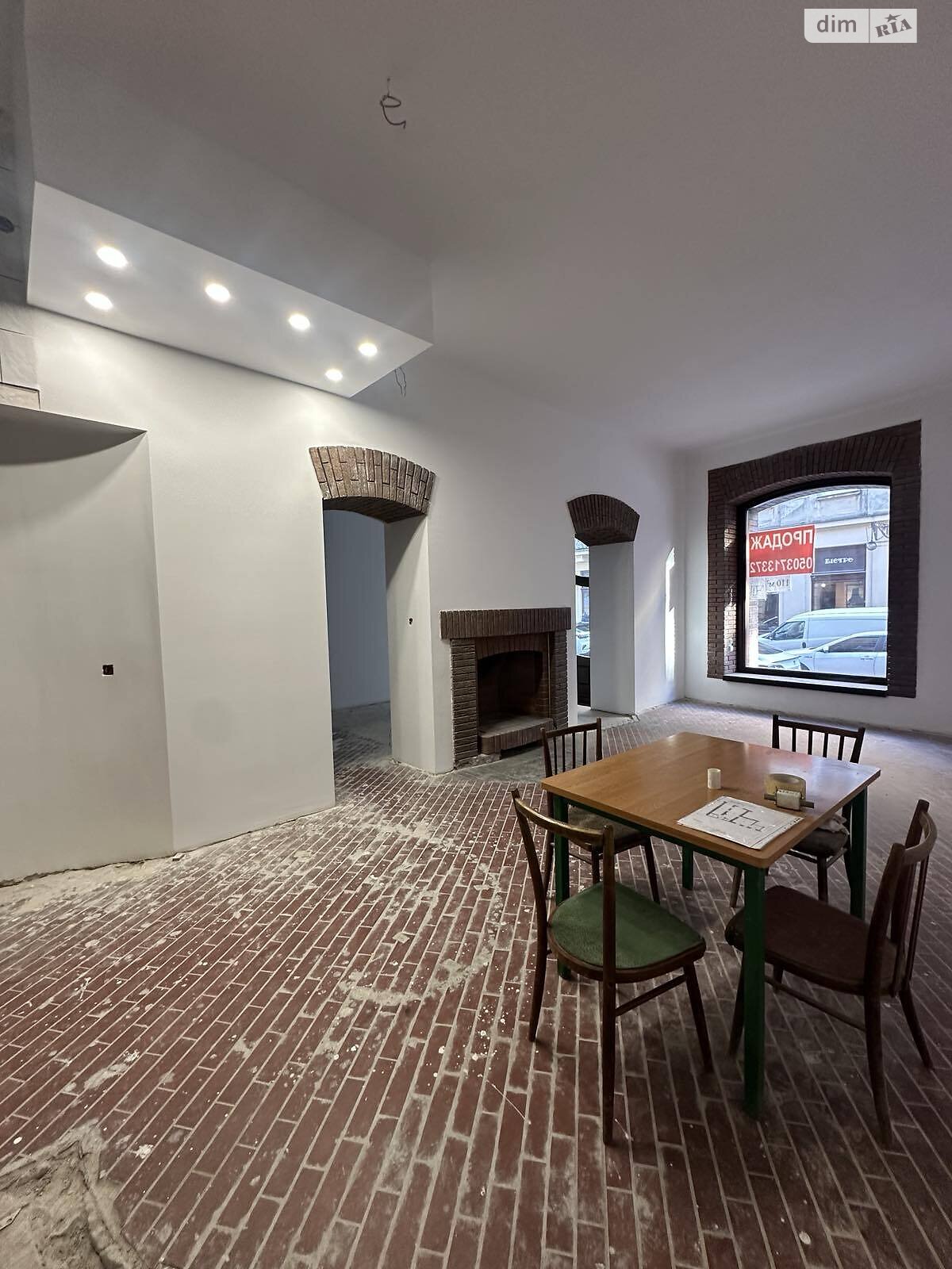 Комерційне приміщення в Львові, здам в оренду по Городоцька вулиця 31, район Центр, ціна: 67 984 грн за об’єкт фото 1 Комерційне приміщення в Львові, здам в оренду по Городоцька вулиця 31, район Центр, ціна: 67 984 грн за об’єкт фото 1