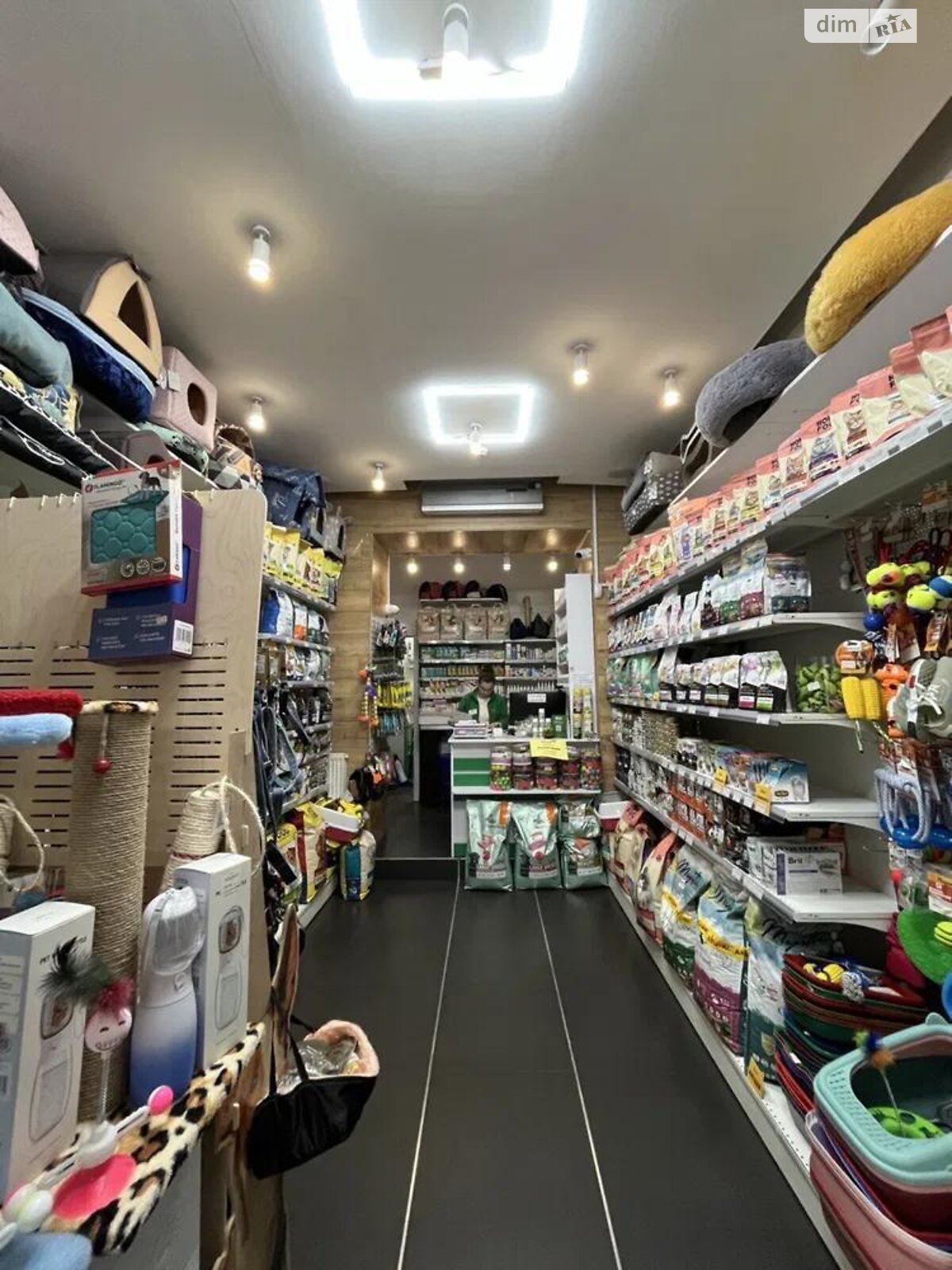 Комерційне приміщення в Львові, здам в оренду по Грушевського Михайла вулиця, район Центр, ціна: 25 000 грн за об’єкт фото 1 Комерційне приміщення в Львові, здам в оренду по Грушевського Михайла вулиця, район Центр, ціна: 25 000 грн за об’єкт фото 1