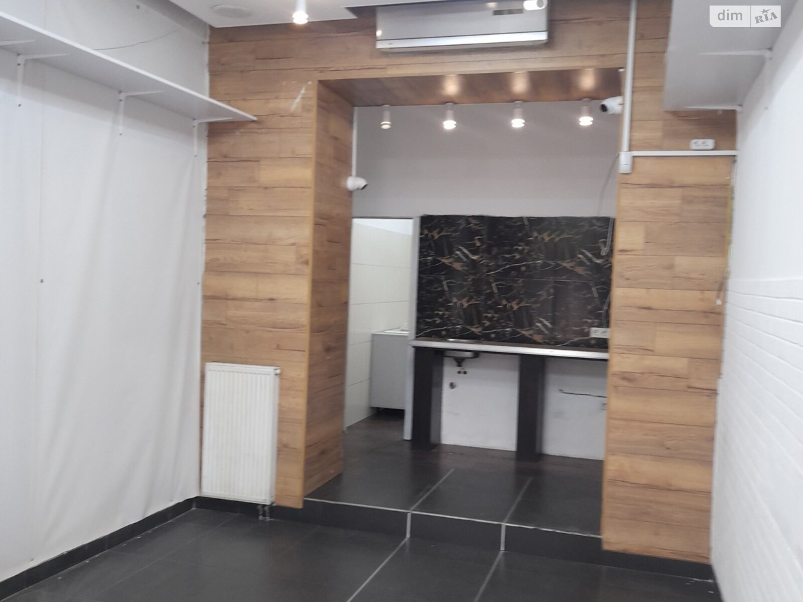 Комерційне приміщення в Львові, здам в оренду по Грушевського Михайла вулиця, район Центр, ціна: 25 000 грн за об’єкт фото 1 Комерційне приміщення в Львові, здам в оренду по Грушевського Михайла вулиця, район Центр, ціна: 25 000 грн за об’єкт фото 1